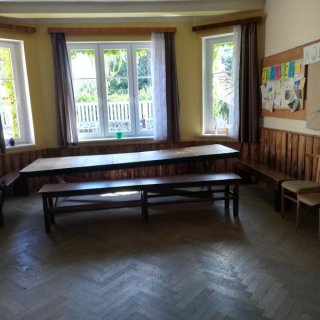 Uklizená klubovna