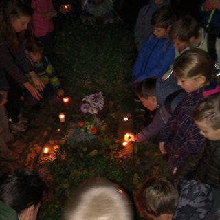 Zapalování svíček
