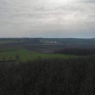 Sedmnáct set padesát sedm