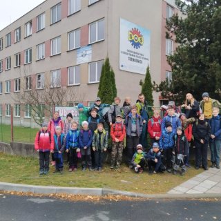 Fotka u alma mater J. Š.
