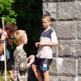 No, babo raď. Nebo spíš dědku. Co, kde sebrat, když jsme zapomněli na ten kouzelný lektvar?