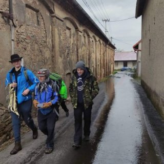 Zadní voj