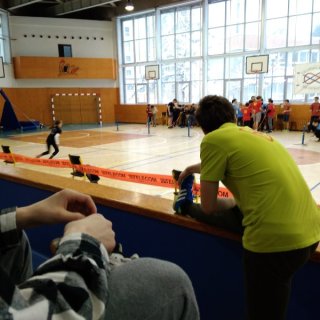 protažení musí být