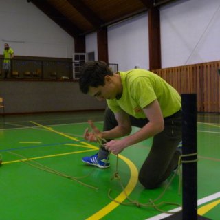 Šup, šup s těmi uzlíky