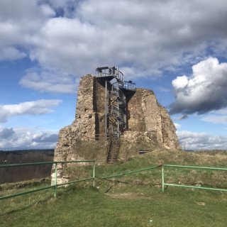 Vzhůru na hrad!