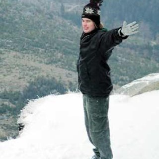 Sněžný let (spíš šílenství).