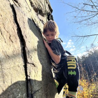 Kam se hrabe Adam Ondra