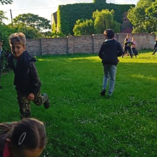 Vánoční koulovačka