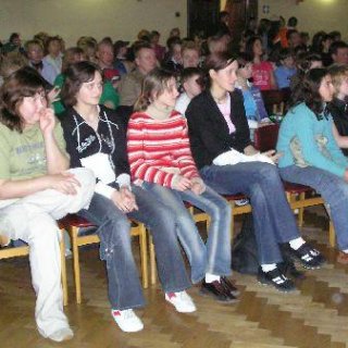 Početné, nejen průzkumnické, publiku na Šťastné třinácce.