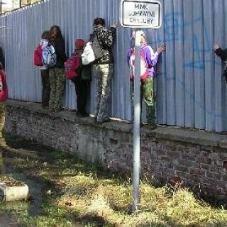 Poděbrady byli pod vodou a tak jsme si dávali missi okolo plotu...