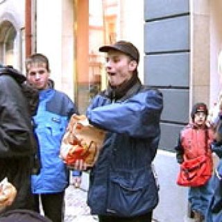 Vidláci z Kolína objevují Prahu. Ať žije McDonald!