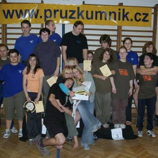 Vítězné štafety v regatě družstev