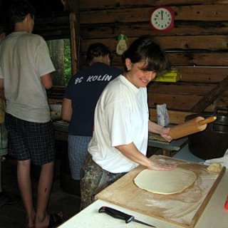 dnes jsou kynuťáky a komu se to nelíbí, dostane válečkem
