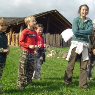 A my jsme vymysleli latríny.