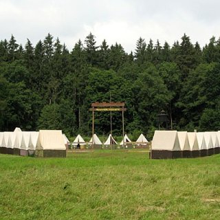 vstupní brána do Nouzovského království