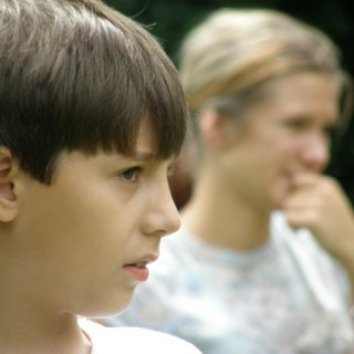 V zamyslění. Dalších 45 fotek na http://arven.rajce.idnes.cz/2009-06-20_Hraci_dopoledne/