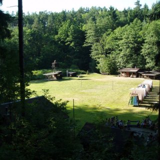 pohled z lesa