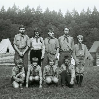 Nouzov - Táborové nástupy