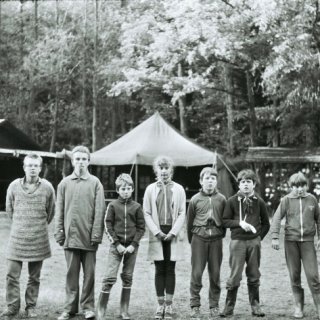 Nouzov - Táborové nástupy
