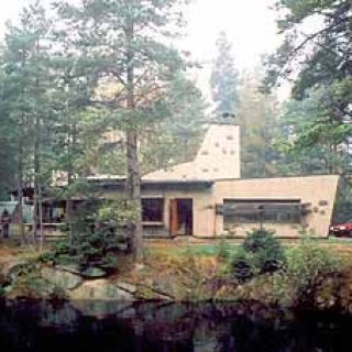 Neobvyklá architektura lipnické základny