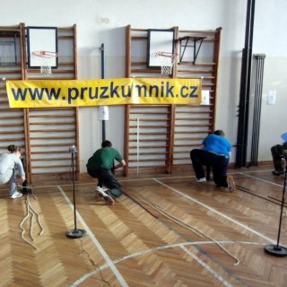 Reklama musí být.