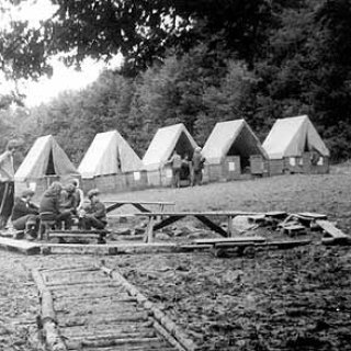 Tábor 1980 byl proslulý především samým bahnem