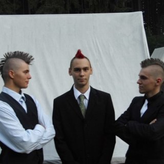 Punk trio