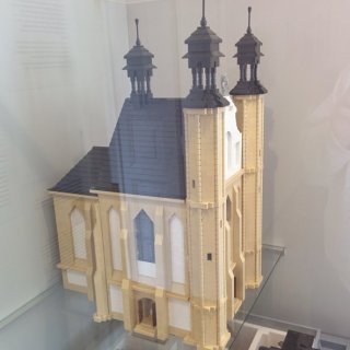 Legomodel Kostnice