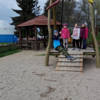 Kde nejlépe strávit odpoledne? Na hřišti!